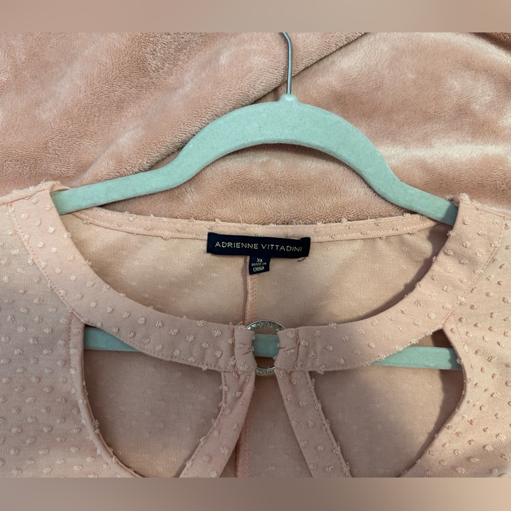 Peach Textured Top - Picture 6 of 6